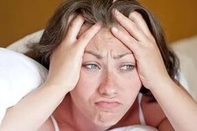 Les maux de tête sont un effet secondaire de la consommation diététique.